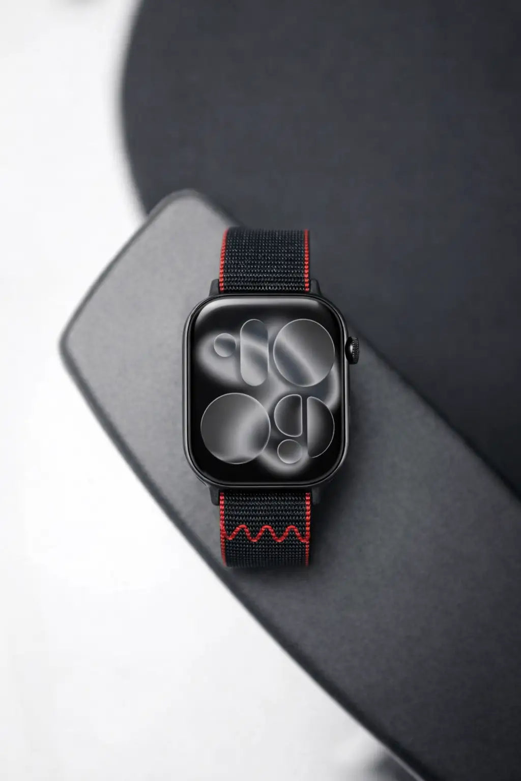 Apple Series 11 Nylon Edition